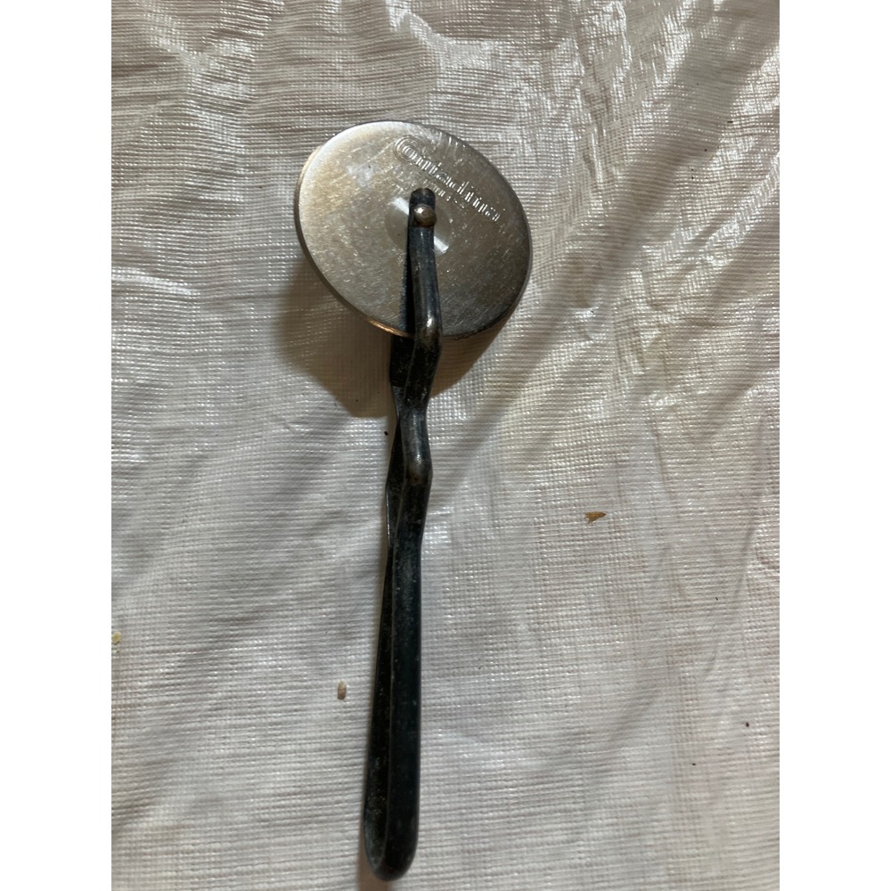 Contadina Stainless Steel Pizza Cutter Ergonomic Handle Kitchen Tool